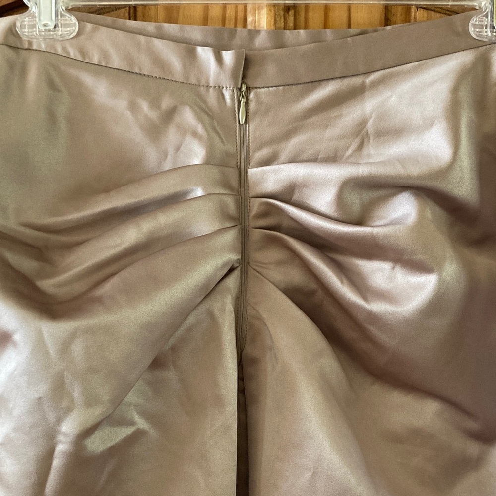 Women’s metallic gold full length dressy formal skirt size 22 - Picture 3 of 8